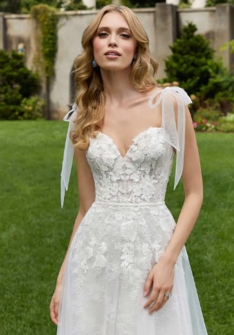 Style 5952 #2 thumbnail