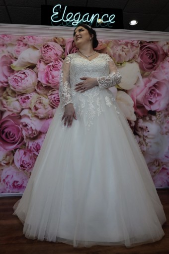 Style MB2010 #1 Ivory/Ivory thumbnail