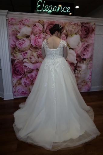 Style MB2010 #5 Ivory/Ivory thumbnail