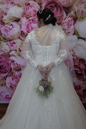 Style MB2010 #4 Ivory/Ivory thumbnail