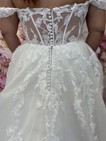 Style 1519P #4 Ivory/Ivory thumbnail